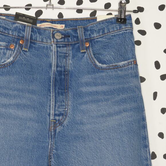 Levi’s Premium Medium Wash Distressed Ribcage Straight Ankle Jeans - Picture 4 of 15